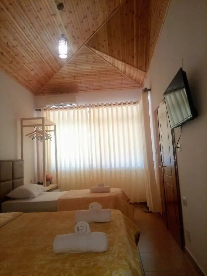 Nako Guest House Bar&Restaurants Përmet