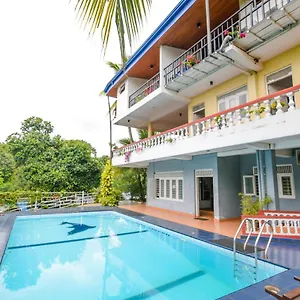 Blue Haven 3*, Kandy Šrí Lanka